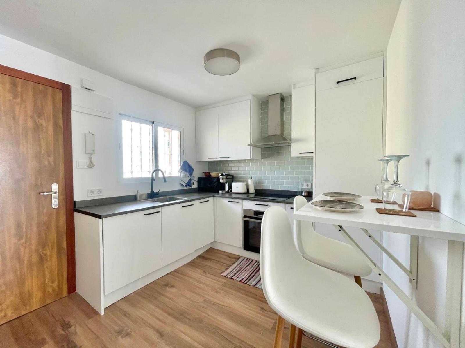 Poniente Luxury Seafront Appartement