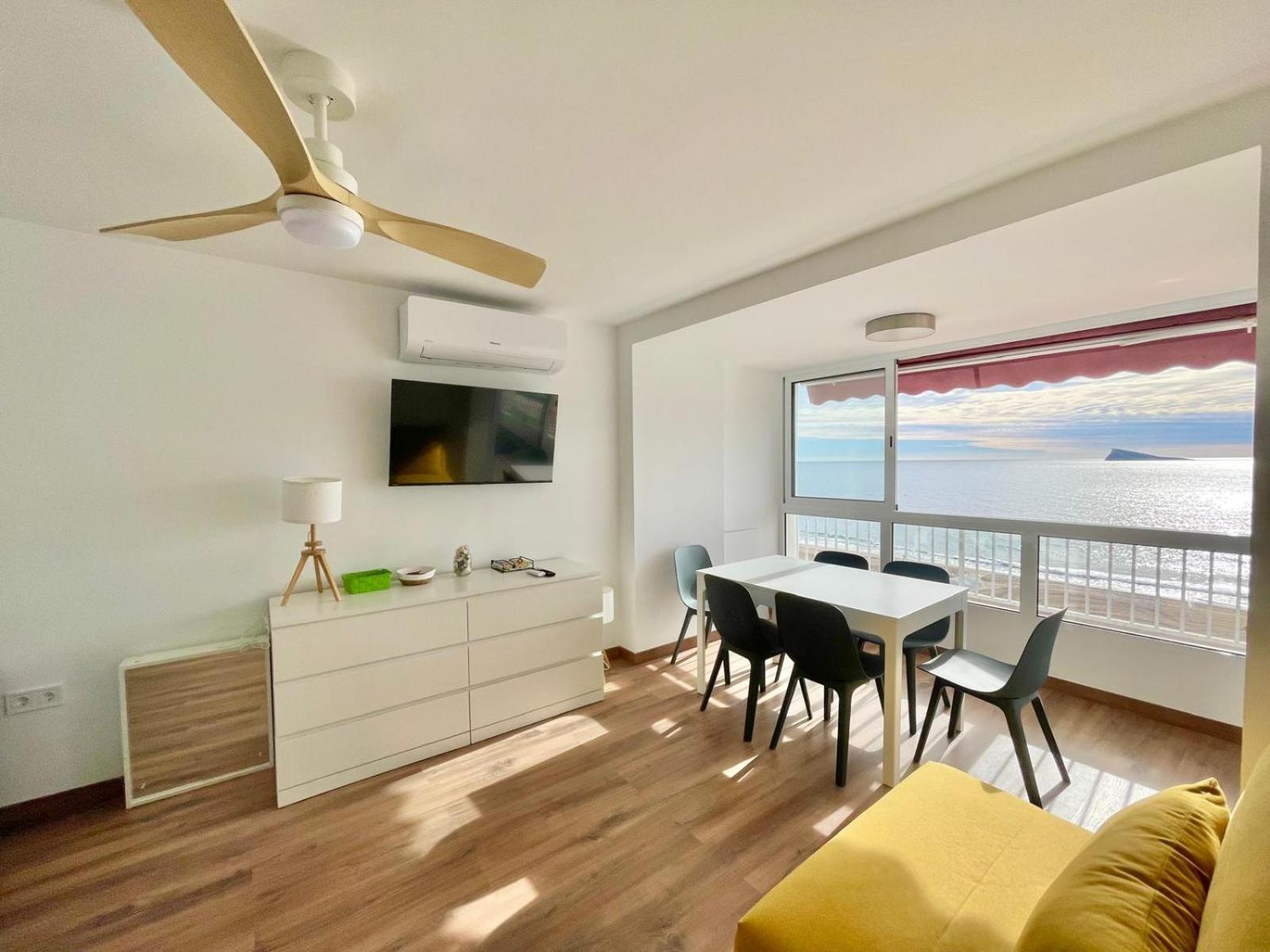 Appartement Poniente Luxury Seafront *